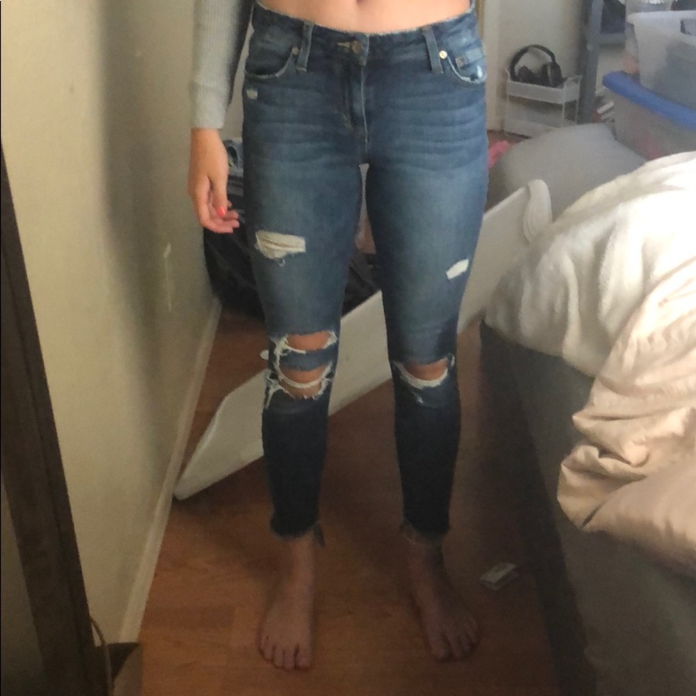 really cute jeans!